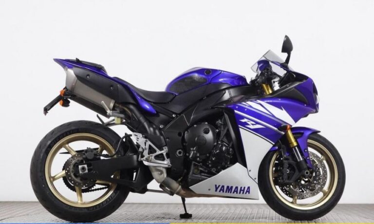Get Your Hands on an Early Big Bang Yamaha R1 for Just £7K